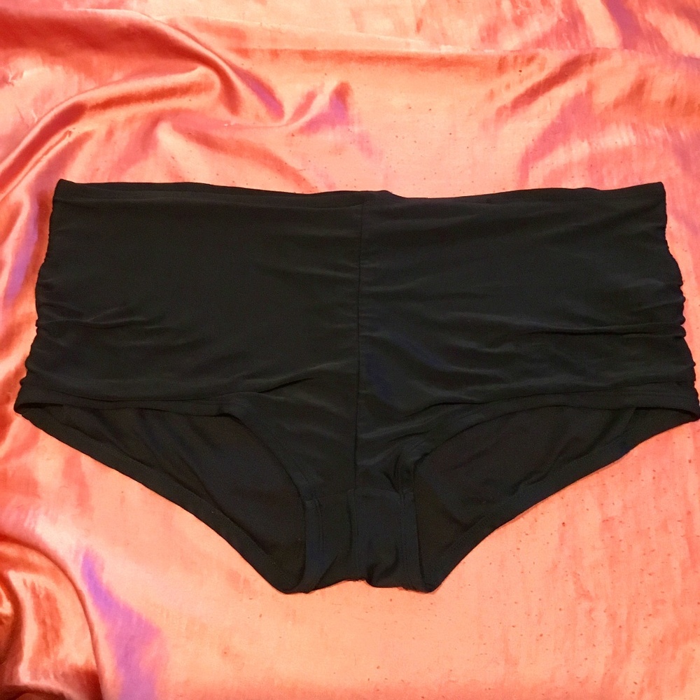 Catalina 2X 18W-20W Black Bikini Bottom 👙
